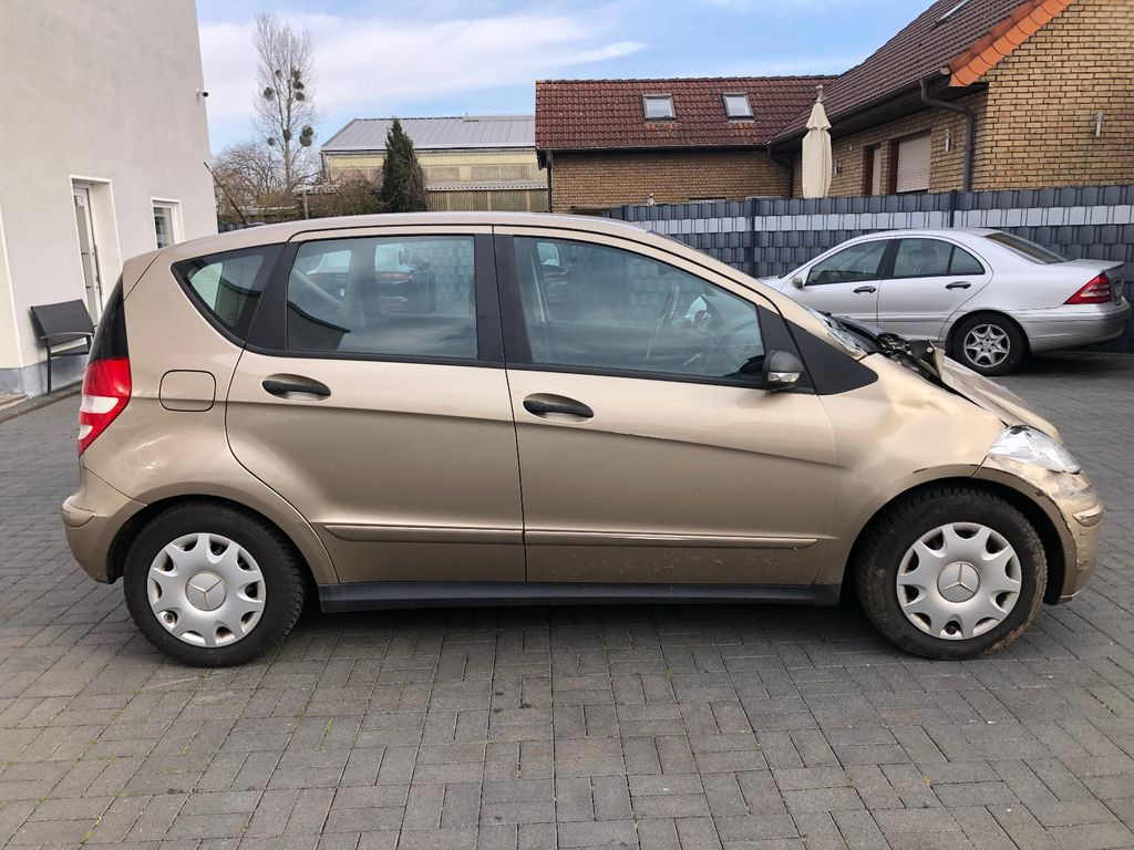 Mercedes-Benz A 150 A -Klasse A 150 - Lengvasis automobilis: foto 5 Mercedes-Benz A 150 A -Klasse A 150 - Lengvasis automobilis: foto 5