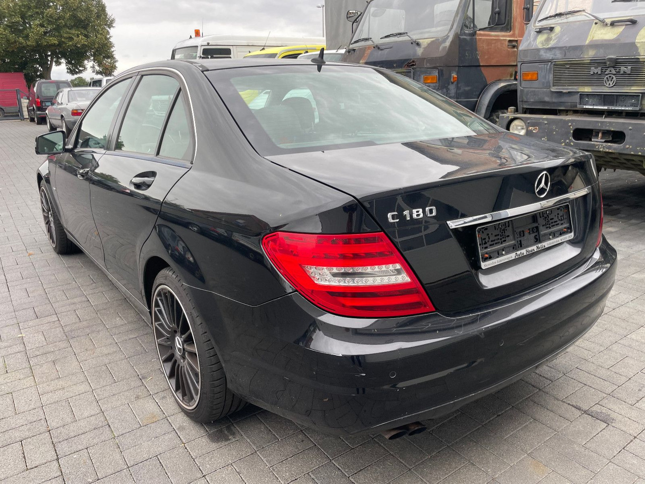 Mercedes-Benz C 180 C -Klasse Lim. C 180 CGI BlueEfficiency - Sedanas: foto 4 Mercedes-Benz C 180 C -Klasse Lim. C 180 CGI BlueEfficiency - Sedanas: foto 4
