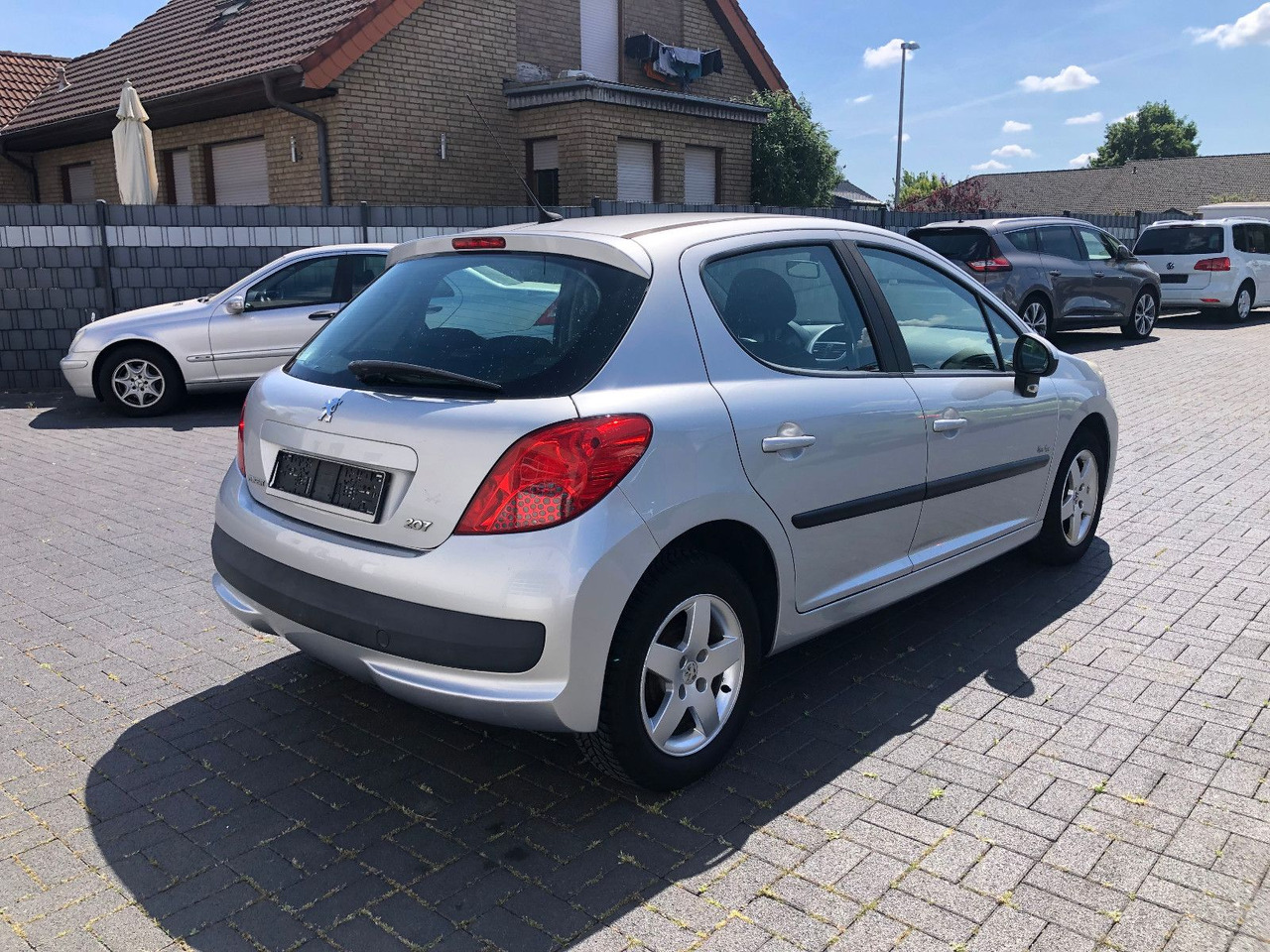 Peugeot 207 Urban Move 1.4i - Sedanas: foto 2 Peugeot 207 Urban Move 1.4i - Sedanas: foto 2