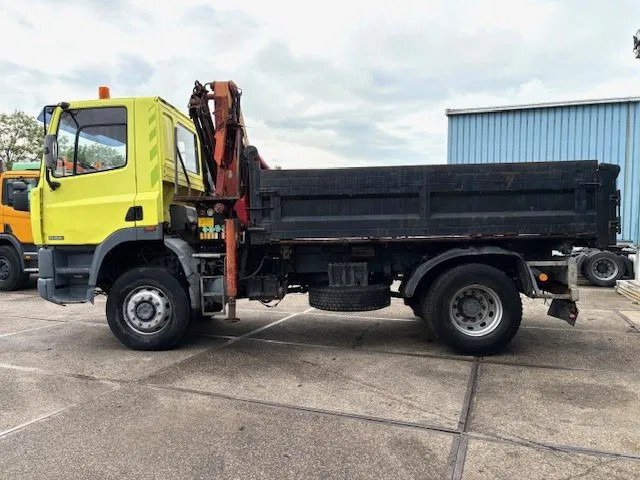 DAF 65 -180ATI 4x4 FULL STEEL 3-WAY KIPPER AND PALFINGER CRANE (EURO 2 / MANUAL GEARBOX / FULL STEEL SUSPENSION / ETC.) - Savivartis sunkvežimis, Sunkvežimis su kranu: foto 5 DAF 65 -180ATI 4x4 FULL STEEL 3-WAY KIPPER AND PALFINGER CRANE (EURO 2 / MANUAL GEARBOX / FULL STEEL SUSPENSION / ETC.) - Savivartis sunkvežimis, Sunkvežimis su kranu: foto 5