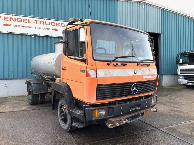 Mercedes-Benz 914 KO RHD 4x2 FULL STEEL TANK TRUCK (6-CILINDER ENGINE / MANUAL GEARBOX / FULL STEEL SUSPENSION) - Autocisterna: foto 2 Mercedes-Benz 914 KO RHD 4x2 FULL STEEL TANK TRUCK (6-CILINDER ENGINE / MANUAL GEARBOX / FULL STEEL SUSPENSION) - Autocisterna: foto 2
