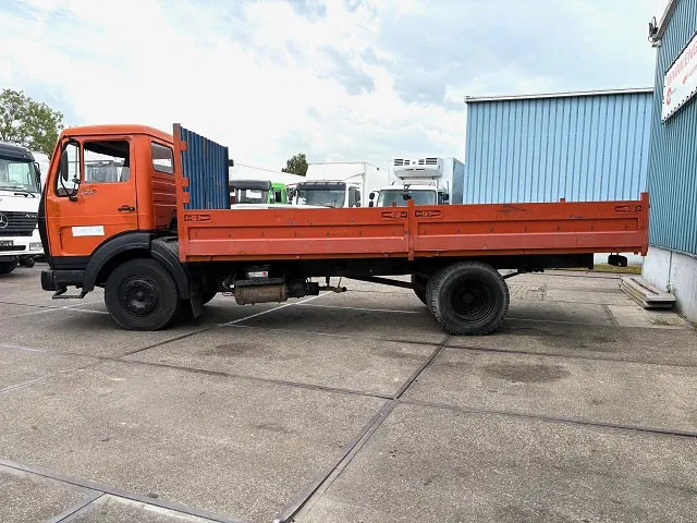 Mercedes-Benz LK 1213K (6-CILINDER) FULL STEEL CHASSIS WITH OPEN BOX (MANUAL GEARBOX / FULL STEEL SUSPENSION) - Platforminis/ Bortinis sunkvežimis: foto 5 Mercedes-Benz LK 1213K (6-CILINDER) FULL STEEL CHASSIS WITH OPEN BOX (MANUAL GEARBOX / FULL STEEL SUSPENSION) - Platforminis/ Bortinis sunkvežimis: foto 5