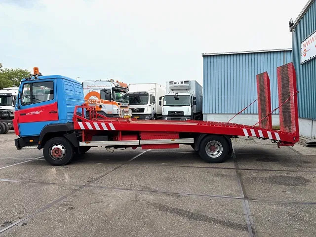 Mercedes-Benz LK 814 RECOVERY TRUCK / CAR-MACHINE TRANSPORTER (6-CILINDER / MANUAL GEARBOX / FULL STEEL SUSPENSION / WINCH / HYDRAULIC RAMPS) - Autovežis sunkvežimis: foto 5 Mercedes-Benz LK 814 RECOVERY TRUCK / CAR-MACHINE TRANSPORTER (6-CILINDER / MANUAL GEARBOX / FULL STEEL SUSPENSION / WINCH / HYDRAULIC RAMPS) - Autovežis sunkvežimis: foto 5