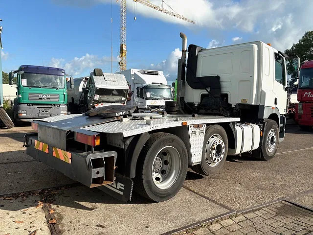 DAF 85.430 6x2 TRACTOR UNIT (EURO 4) (ZF16 MANUAL GEARBOX / ZF-INTARDER / LIFT-AXLE / STEERING AXLE / ETC.) - Vilkikas: foto 3 DAF 85.430 6x2 TRACTOR UNIT (EURO 4) (ZF16 MANUAL GEARBOX / ZF-INTARDER / LIFT-AXLE / STEERING AXLE / ETC.) - Vilkikas: foto 3