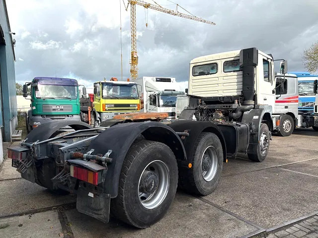 MAN 33.373 DFT 6x4 FULL STEEL SUSPENSION (13.000 AXLES / ZF16 MANUAL GEARBOX / REDUCTION AXLES / FULL STEEL SUSPENSION) - Vilkikas: foto 3 MAN 33.373 DFT 6x4 FULL STEEL SUSPENSION (13.000 AXLES / ZF16 MANUAL GEARBOX / REDUCTION AXLES / FULL STEEL SUSPENSION) - Vilkikas: foto 3
