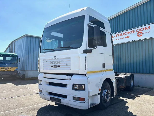 MAN TGA 18.410 FLS XXL (6-CILINDER HEADS / ZF16 MANUAL GEARBOX / ZF-INTARDER / HYDRAULIC KIT / P.T.O. / AIRCONDITIONING) - Vilkikas: foto 1 MAN TGA 18.410 FLS XXL (6-CILINDER HEADS / ZF16 MANUAL GEARBOX / ZF-INTARDER / HYDRAULIC KIT / P.T.O. / AIRCONDITIONING) - Vilkikas: foto 1