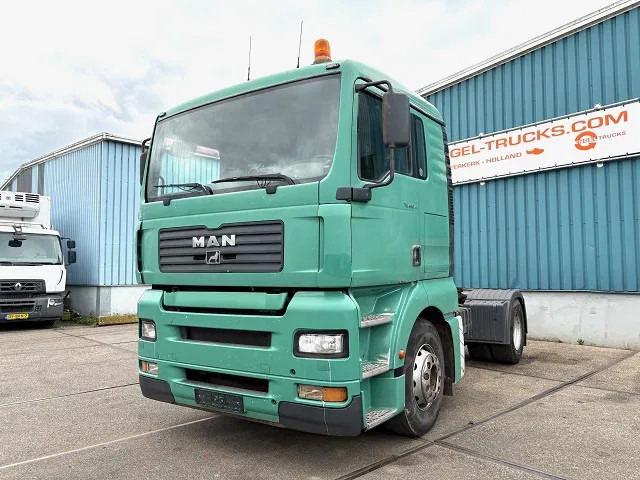 MAN TGA 18.460 FLT XL (6-CILINDER HEADS / ZF16 MANUAL GEARBOX / ZF-INTARDER / AIRCONDITIONING) - Vilkikas: foto 1 MAN TGA 18.460 FLT XL (6-CILINDER HEADS / ZF16 MANUAL GEARBOX / ZF-INTARDER / AIRCONDITIONING) - Vilkikas: foto 1