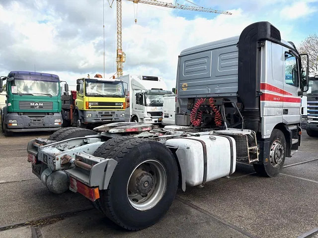 Mercedes-Benz Actros 1843 LS SLEEPERCAB (MP1) (ZF16 MANUAL GEARBOX / REDUCTION AXLES / AIRCONDITIONING / ETC.) - Vilkikas: foto 3 Mercedes-Benz Actros 1843 LS SLEEPERCAB (MP1) (ZF16 MANUAL GEARBOX / REDUCTION AXLES / AIRCONDITIONING / ETC.) - Vilkikas: foto 3