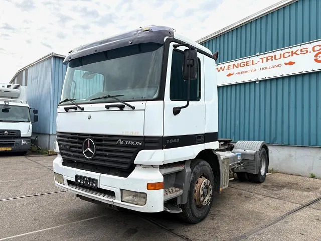 Mercedes-Benz Actros 1848 LS (MP1) 4x2 TRACTOR (EPS WITH CLUTCH / RUDUCTION AXLE / HYDRAULIC KIT / AIRCONDITIONING / ETC) - Vilkikas: foto 1 Mercedes-Benz Actros 1848 LS (MP1) 4x2 TRACTOR (EPS WITH CLUTCH / RUDUCTION AXLE / HYDRAULIC KIT / AIRCONDITIONING / ETC) - Vilkikas: foto 1