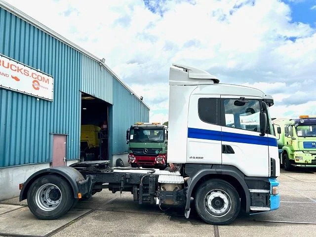 Scania R124-400 L 4x2 SLEEPERCAB ADR/VLG (2 FUEL LINES!!) (EURO 2 / 12 GEARS MANUAL GEARBOX / RETARDER / BLOWER / P.T.O. / AIRCONDITION - Vilkikas: foto 4 Scania R124-400 L 4x2 SLEEPERCAB ADR/VLG (2 FUEL LINES!!) (EURO 2 / 12 GEARS MANUAL GEARBOX / RETARDER / BLOWER / P.T.O. / AIRCONDITION - Vilkikas: foto 4