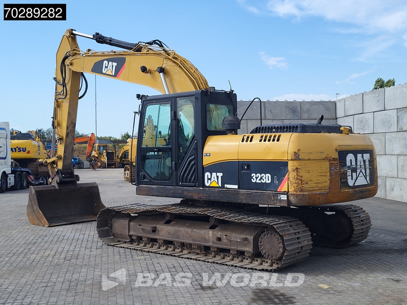 Caterpillar 323 D L - Vikšrinis ekskavatorius: foto 2 Caterpillar 323 D L - Vikšrinis ekskavatorius: foto 2