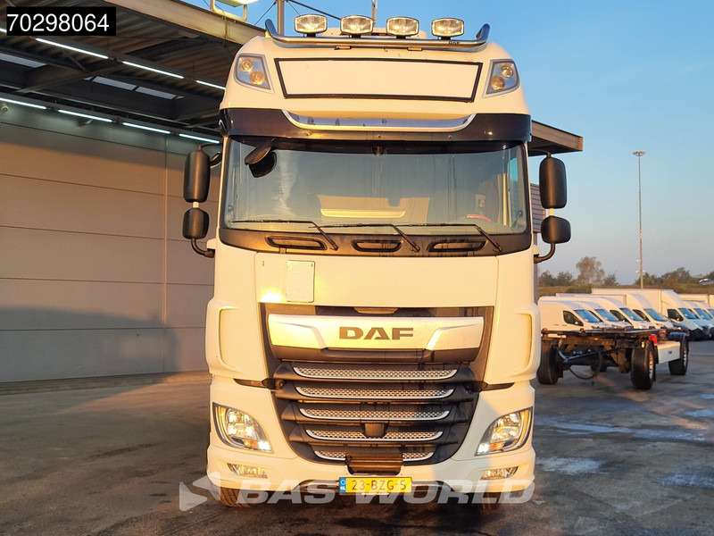 DAF XF 450 XF 6X2 NL-Truck Combi Retarder 2xTanks Lift-axle Standairco ACC Euro 6 - Konteineris-vežimus/ Sukeisti kūną sunkvežimis: foto 5 DAF XF 450 XF 6X2 NL-Truck Combi Retarder 2xTanks Lift-axle Standairco ACC Euro 6 - Konteineris-vežimus/ Sukeisti kūną sunkvežimis: foto 5