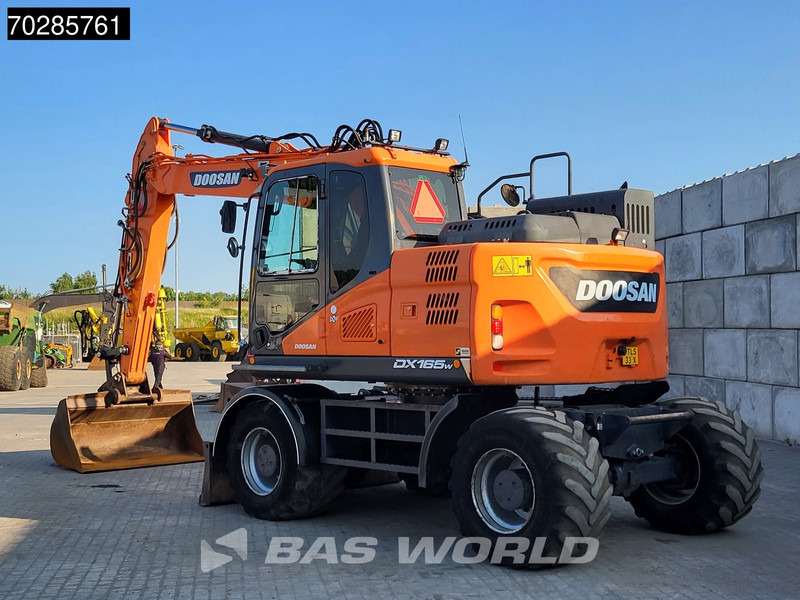 Doosan DX165W-5 DUTCH MACHINE - Ratinis ekskavatorius: foto 3 Doosan DX165W-5 DUTCH MACHINE - Ratinis ekskavatorius: foto 3