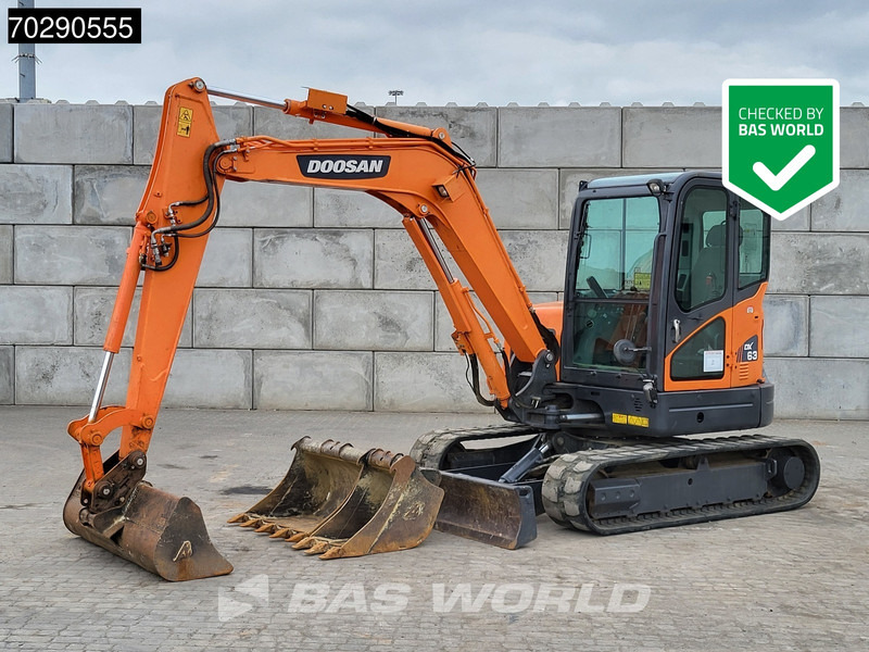 Doosan DX63-3 3 BUCKETS - A/C - Mini ekskavatorius: foto 1 Doosan DX63-3 3 BUCKETS - A/C - Mini ekskavatorius: foto 1