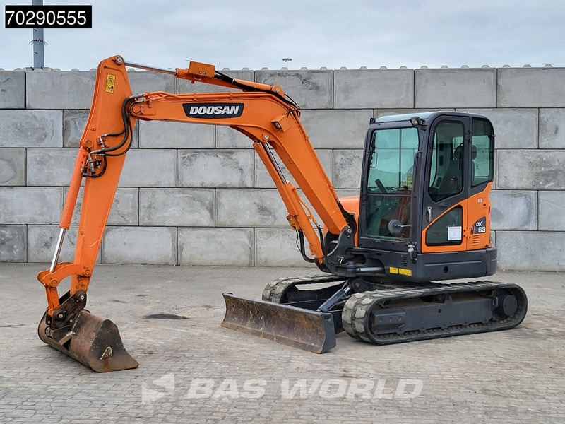Doosan DX63-3 - Mini ekskavatorius: foto 3 Doosan DX63-3 - Mini ekskavatorius: foto 3