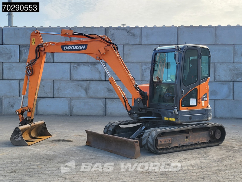 Doosan DX63-3 - Mini ekskavatorius: foto 3 Doosan DX63-3 - Mini ekskavatorius: foto 3