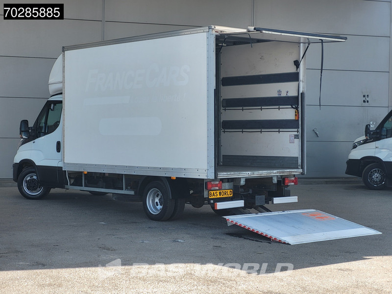 Iveco Daily 35C16 3.0L Laadklep Zijdeur Bakwagen Airco Cruise Euro6 Meubelbak Koffer 20m3 A/C Cruise control - Furgonas su krovinių dėže: foto 2 Iveco Daily 35C16 3.0L Laadklep Zijdeur Bakwagen Airco Cruise Euro6 Meubelbak Koffer 20m3 A/C Cruise control - Furgonas su krovinių dėže: foto 2
