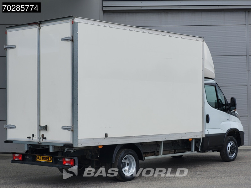 Iveco Daily 35C16 COMING SOON! 3.0L Bakwagen Dubbellucht Achterdeuren Airco Cruise Euro6 Meubelbak Koffer A/C Cruise control - Furgonas su krovinių dėže: foto 5 Iveco Daily 35C16 COMING SOON! 3.0L Bakwagen Dubbellucht Achterdeuren Airco Cruise Euro6 Meubelbak Koffer A/C Cruise control - Furgonas su krovinių dėže: foto 5