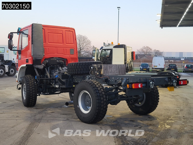 Iveco Eurocargo 150E300 4X4 NEW! 15T chassis 2017 production Euro 5 - Važiuoklės sunkvežimis: foto 2 Iveco Eurocargo 150E300 4X4 NEW! 15T chassis 2017 production Euro 5 - Važiuoklės sunkvežimis: foto 2