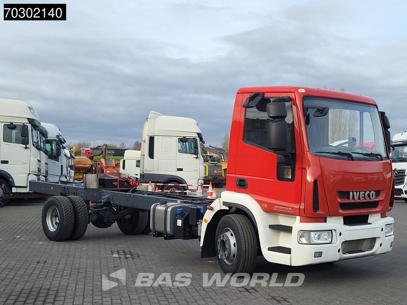 Iveco Eurocargo 160E320 4X2 NEW! 16T chassis 2016 production Euro 6 - Važiuoklės sunkvežimis: foto 3 Iveco Eurocargo 160E320 4X2 NEW! 16T chassis 2016 production Euro 6 - Važiuoklės sunkvežimis: foto 3
