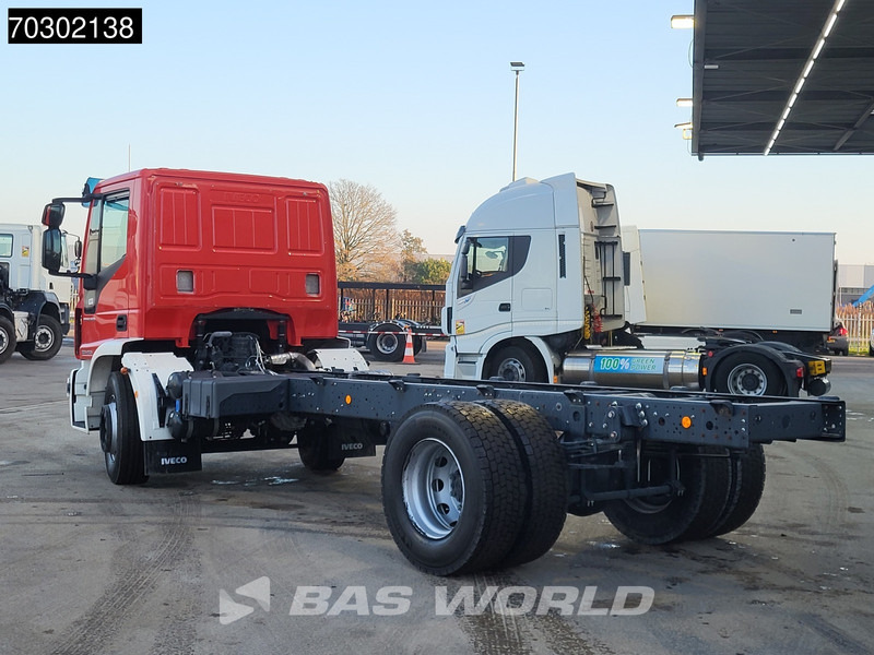 Iveco Eurocargo 180E280 4X2 NEW! 18T chassis 2018 production Euro 6 - Važiuoklės sunkvežimis: foto 2 Iveco Eurocargo 180E280 4X2 NEW! 18T chassis 2018 production Euro 6 - Važiuoklės sunkvežimis: foto 2