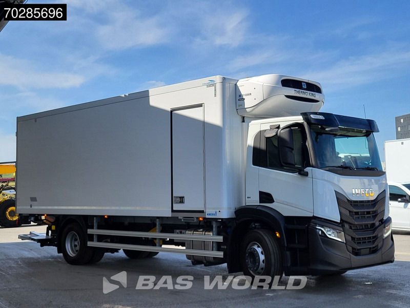 Iveco S-Way 400 4X2 NEW! 19t Thermo King T-1200 ATP Automatic 2000kg Ladebordwand Euro 6 - Refrižeratorius sunkvežimis: foto 3 Iveco S-Way 400 4X2 NEW! 19t Thermo King T-1200 ATP Automatic 2000kg Ladebordwand Euro 6 - Refrižeratorius sunkvežimis: foto 3