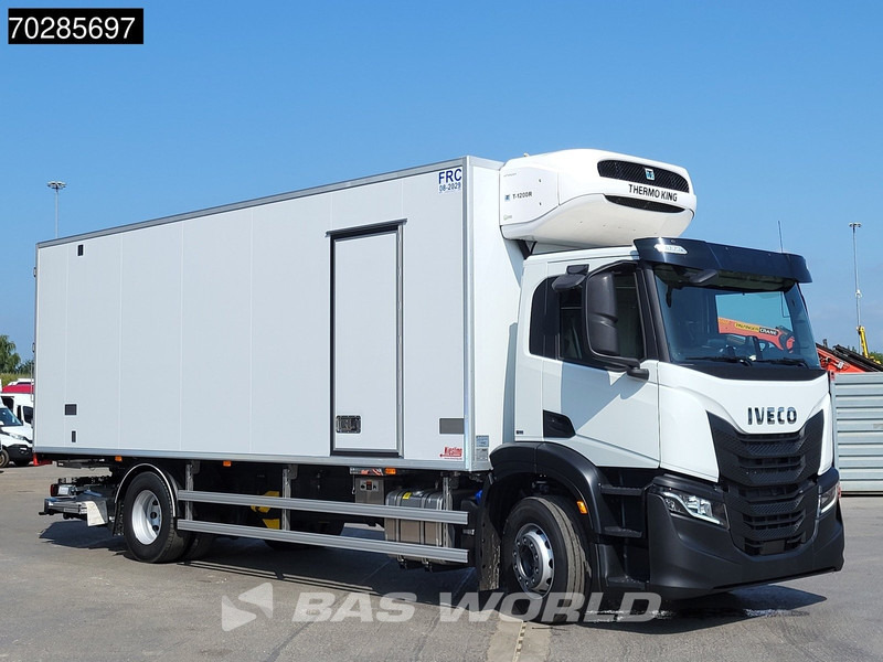 Iveco S-Way 400 4X2 NEW! Thermo King T-1200R ATP 2000kg Ladebordwand Navi ACC - Refrižeratorius sunkvežimis: foto 3 Iveco S-Way 400 4X2 NEW! Thermo King T-1200R ATP 2000kg Ladebordwand Navi ACC - Refrižeratorius sunkvežimis: foto 3