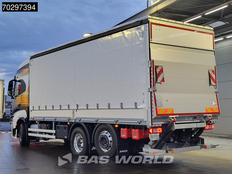 Iveco S-Way 500 6X2 NEW! 2000kg Ladebordwand Retarder Navi ACC Euro 6 - Tentinis sunkvežimis: foto 2 Iveco S-Way 500 6X2 NEW! 2000kg Ladebordwand Retarder Navi ACC Euro 6 - Tentinis sunkvežimis: foto 2