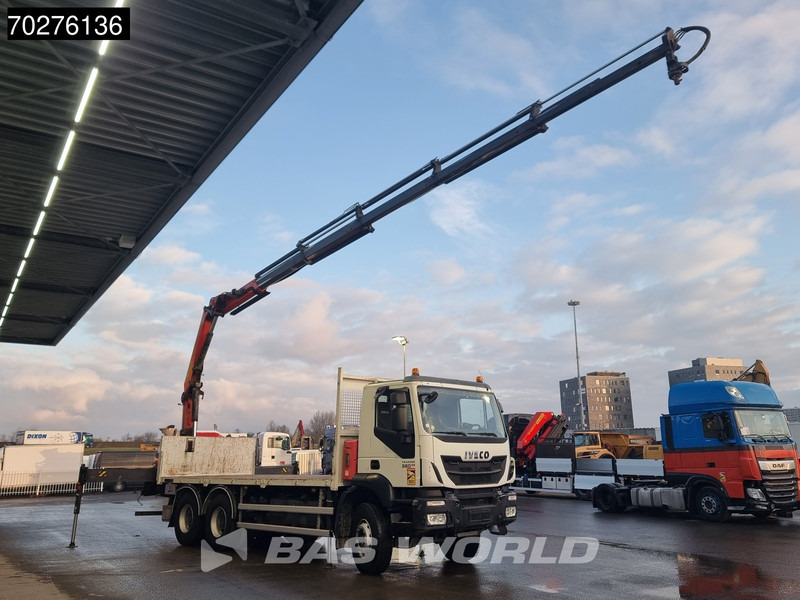 Iveco Trakker 360 6X4 Palfinger PK 18502 SH D Kran Crane Big axle Euro 6 - Platforminis/ Bortinis sunkvežimis, Sunkvežimis su kranu: foto 5 Iveco Trakker 360 6X4 Palfinger PK 18502 SH D Kran Crane Big axle Euro 6 - Platforminis/ Bortinis sunkvežimis, Sunkvežimis su kranu: foto 5