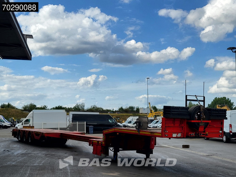 Kässbohrer LB3E Wheel Recess Lift+Steering Axle - Žemo profilio platforma puspriekabė: foto 5 Kässbohrer LB3E Wheel Recess Lift+Steering Axle - Žemo profilio platforma puspriekabė: foto 5