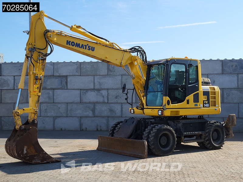 Komatsu PW148 -8 - Ratinis ekskavatorius: foto 2 Komatsu PW148 -8 - Ratinis ekskavatorius: foto 2