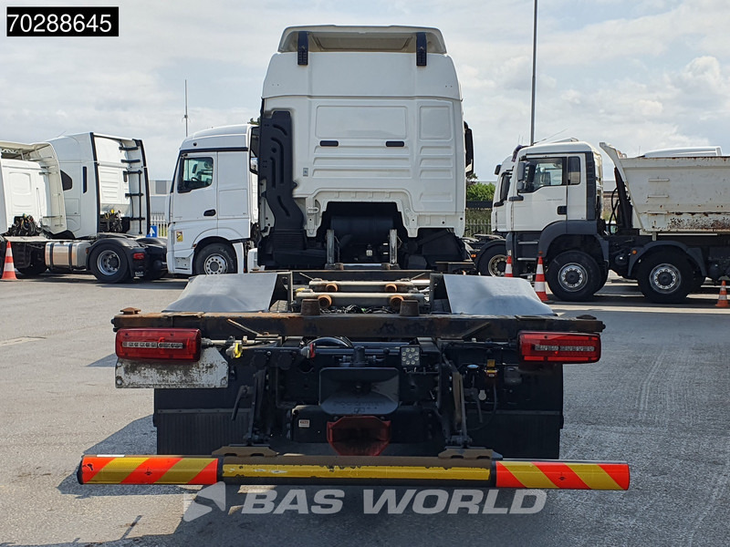 MAN TGX 26.470 6X2 Lift-Axle Retarder Automatic 20ft BDF Euro 6 - Konteineris-vežimus/ Sukeisti kūną sunkvežimis: foto 3 MAN TGX 26.470 6X2 Lift-Axle Retarder Automatic 20ft BDF Euro 6 - Konteineris-vežimus/ Sukeisti kūną sunkvežimis: foto 3