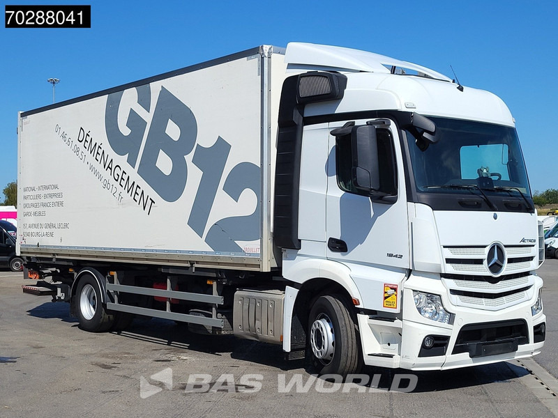 Mercedes-Benz Actros 1842 4X2 19tonner BDF box Ladebordwand Navi Automatic Euro 6 - Konteineris-vežimus/ Sukeisti kūną sunkvežimis: foto 3 Mercedes-Benz Actros 1842 4X2 19tonner BDF box Ladebordwand Navi Automatic Euro 6 - Konteineris-vežimus/ Sukeisti kūną sunkvežimis: foto 3