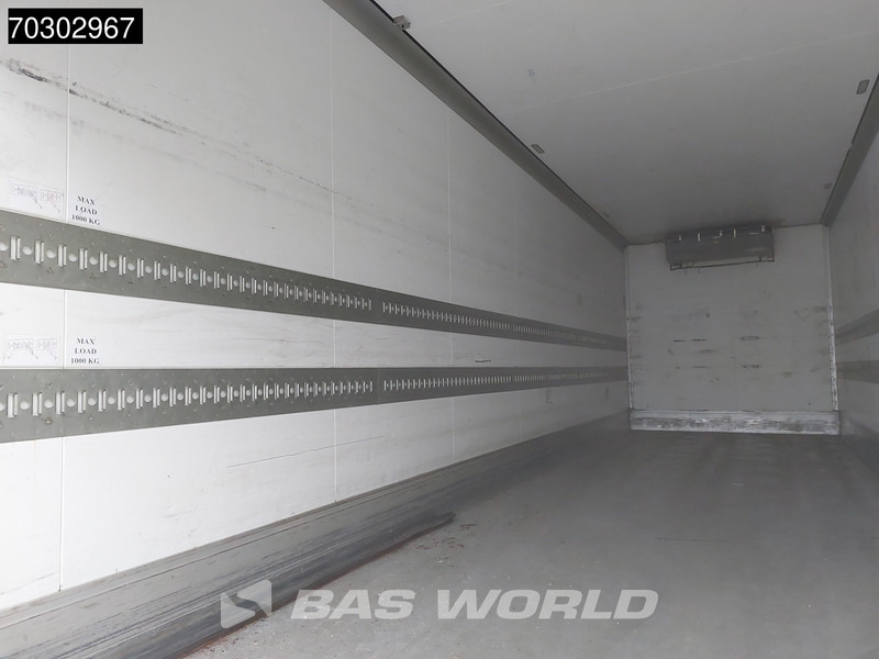 Mercedes-Benz Antos 2532 Antos 6X2 Carrier Supra 850 Nordic Automatic Euro 6 - Refrižeratorius sunkvežimis: foto 5 Mercedes-Benz Antos 2532 Antos 6X2 Carrier Supra 850 Nordic Automatic Euro 6 - Refrižeratorius sunkvežimis: foto 5