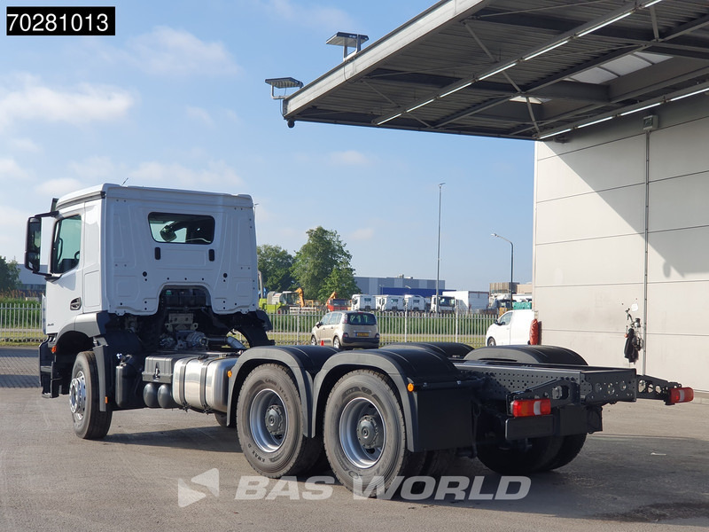Mercedes-Benz Arocs 2636 6X4 NEW chassis Flywheel PTO Big-Axle Automatic Steelsuspension Euro 6 - Važiuoklės sunkvežimis: foto 2 Mercedes-Benz Arocs 2636 6X4 NEW chassis Flywheel PTO Big-Axle Automatic Steelsuspension Euro 6 - Važiuoklės sunkvežimis: foto 2