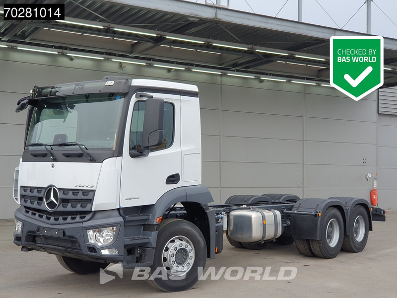 Mercedes-Benz Arocs 2640 6X4 NEW Chassis Big-Axle Automatic Euro 6 - Važiuoklės sunkvežimis: foto 1 Mercedes-Benz Arocs 2640 6X4 NEW Chassis Big-Axle Automatic Euro 6 - Važiuoklės sunkvežimis: foto 1