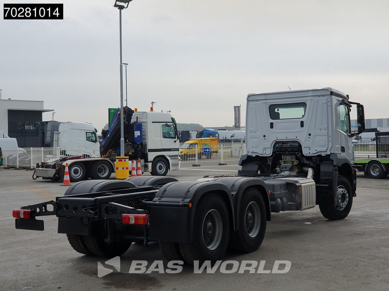 Mercedes-Benz Arocs 2640 6X4 NEW Chassis Big-Axle Automatic Euro 6 - Važiuoklės sunkvežimis: foto 5 Mercedes-Benz Arocs 2640 6X4 NEW Chassis Big-Axle Automatic Euro 6 - Važiuoklės sunkvežimis: foto 5