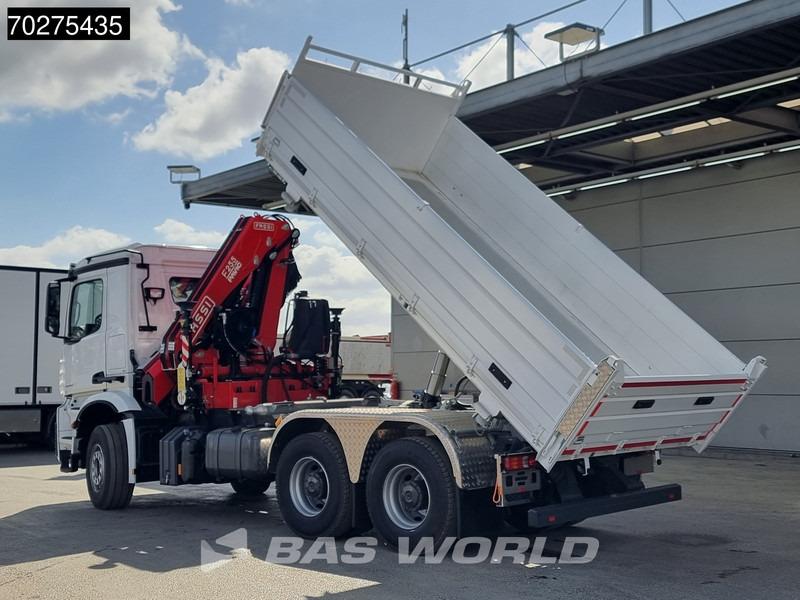 Nauja Savivartis sunkvežimis, Sunkvežimis su kranu Mercedes-Benz Arocs 3348 6X4 Fassi F255A2.24 Kran Crane 9m3 3-Sided Tipper Big-Axle Euro 6: foto 11