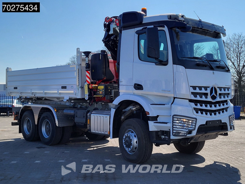 Mercedes-Benz Arocs 3348 6X6 NEW Fassi F255A.2.24 Kran Crane 3-way tipper Navi Euro 6 - Savivartis sunkvežimis, Sunkvežimis su kranu: foto 2 Mercedes-Benz Arocs 3348 6X6 NEW Fassi F255A.2.24 Kran Crane 3-way tipper Navi Euro 6 - Savivartis sunkvežimis, Sunkvežimis su kranu: foto 2