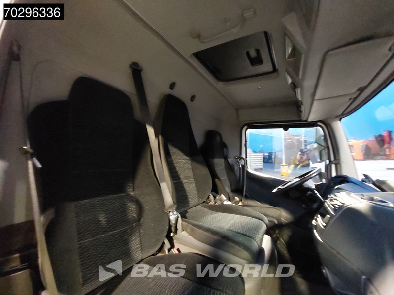 Furgonas sunkvežimis Mercedes-Benz Atego 818 4X2 8tonner Automatic 1000kg Ladebordwand Airco Cruise control Euro 6: foto 18 Furgonas sunkvežimis Mercedes-Benz Atego 818 4X2 8tonner Automatic 1000kg Ladebordwand Airco Cruise control Euro 6: foto 18