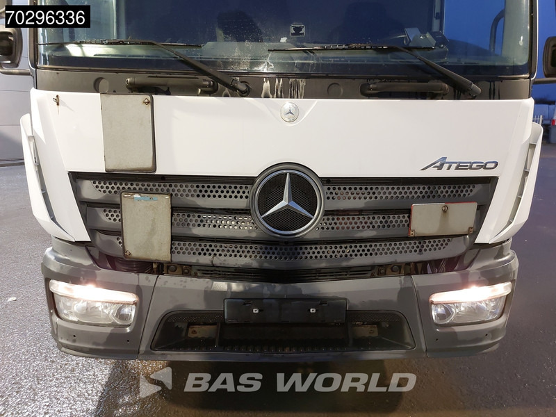 Furgonas sunkvežimis Mercedes-Benz Atego 818 4X2 8tonner Automatic 1000kg Ladebordwand Airco Cruise control Euro 6: foto 8 Furgonas sunkvežimis Mercedes-Benz Atego 818 4X2 8tonner Automatic 1000kg Ladebordwand Airco Cruise control Euro 6: foto 8