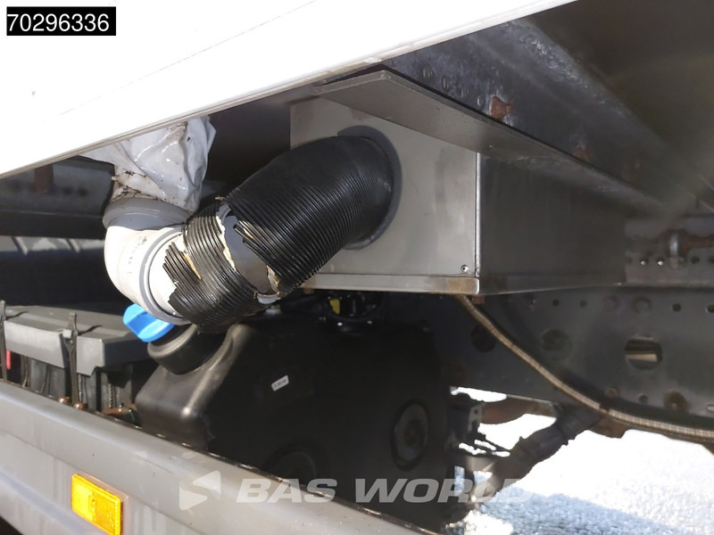 Furgonas sunkvežimis Mercedes-Benz Atego 818 4X2 8tonner Automatic 1000kg Ladebordwand Airco Cruise control Euro 6: foto 11 Furgonas sunkvežimis Mercedes-Benz Atego 818 4X2 8tonner Automatic 1000kg Ladebordwand Airco Cruise control Euro 6: foto 11