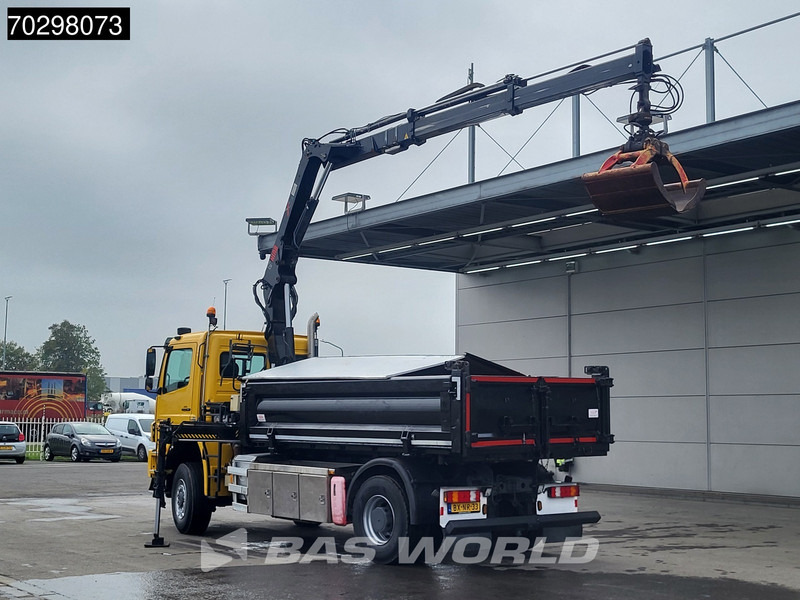 Mercedes-Benz Axor 2124 Axor 4X4 8m3 Tipper HIAB 122 B-2 HIDUO Crane Steel suspension Automatic Big-Axle Euro 5 - Savivartis sunkvežimis, Sunkvežimis su kranu: foto 2 Mercedes-Benz Axor 2124 Axor 4X4 8m3 Tipper HIAB 122 B-2 HIDUO Crane Steel suspension Automatic Big-Axle Euro 5 - Savivartis sunkvežimis, Sunkvežimis su kranu: foto 2