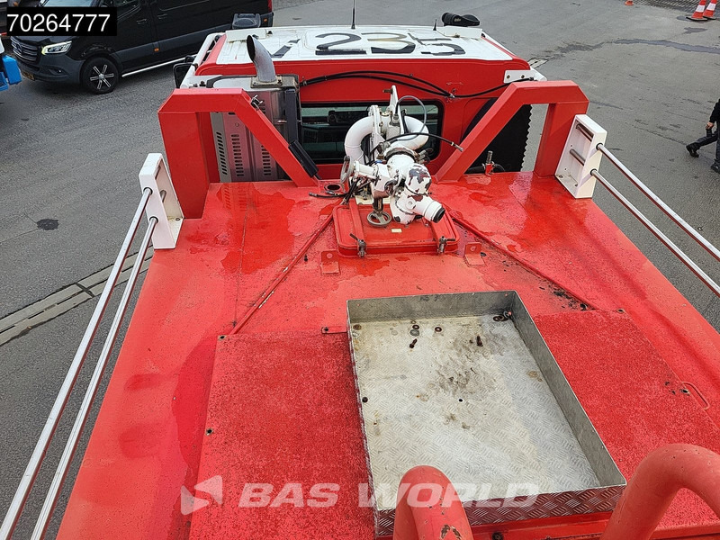 Gaisrinė mašina Renault Kerax 410 8X4 Telma Sides CCF 6000 Big-Axle Steelsuspension Euro 3: foto 11 Gaisrinė mašina Renault Kerax 410 8X4 Telma Sides CCF 6000 Big-Axle Steelsuspension Euro 3: foto 11