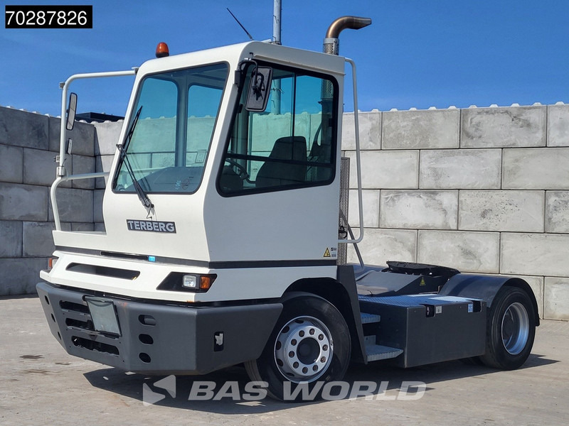 Terberg YT 182 4X2 NL-Truck Big-Axle Hebesattel Drumbrakes - Terminalų vilkikas: foto 2 Terberg YT 182 4X2 NL-Truck Big-Axle Hebesattel Drumbrakes - Terminalų vilkikas: foto 2