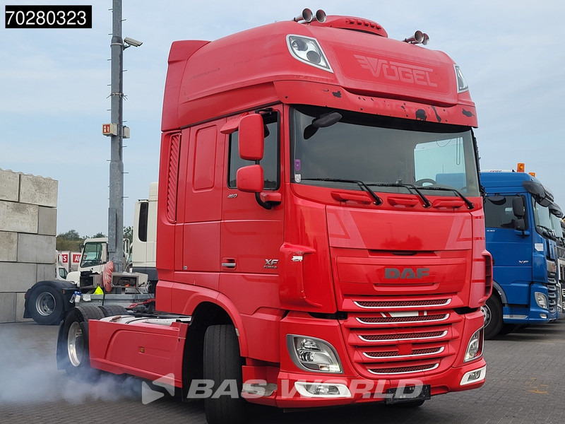 DAF XF 460 4X2 ENGINE PROBLEM! SSC Retarder 2xTanks Standklima ACC Euro 6 - Vilkikas: foto 3 DAF XF 460 4X2 ENGINE PROBLEM! SSC Retarder 2xTanks Standklima ACC Euro 6 - Vilkikas: foto 3