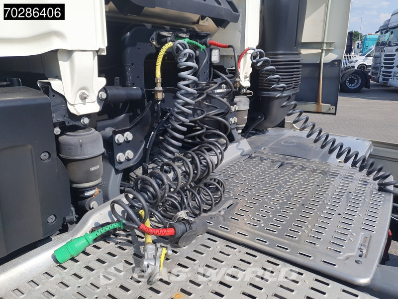 DAF XF 480 4X2 NL-Truck APK! 2xTanks LED ACC Euro 6 - Vilkikas: foto 5 DAF XF 480 4X2 NL-Truck APK! 2xTanks LED ACC Euro 6 - Vilkikas: foto 5