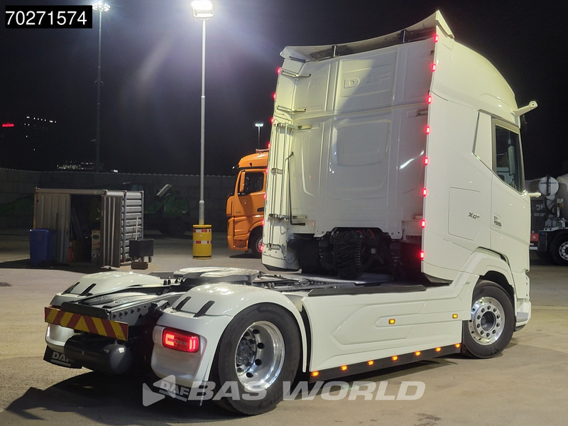 DAF XF 530 4X2 Retarder 2x Tanks Standklima Leather Alcoa's - Vilkikas: foto 5 DAF XF 530 4X2 Retarder 2x Tanks Standklima Leather Alcoa's - Vilkikas: foto 5