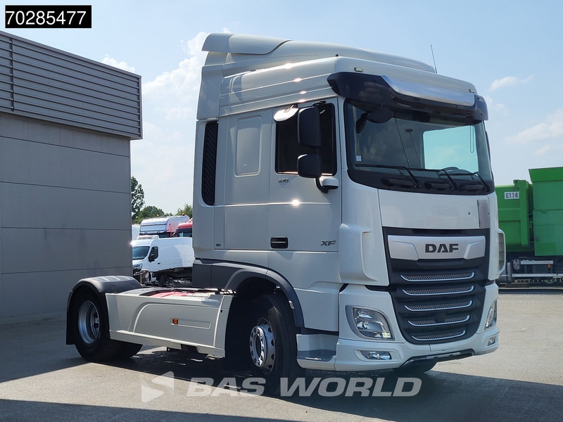 DAF XF 530 4X2 SC Standklima ACC Euro 6 - Vilkikas: foto 3 DAF XF 530 4X2 SC Standklima ACC Euro 6 - Vilkikas: foto 3