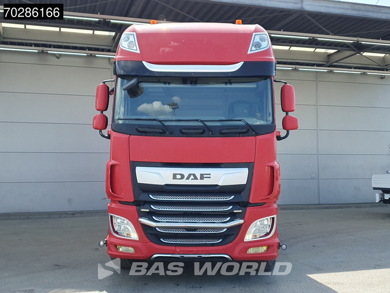 DAF XF 530 XF 6X4 SSC Manual Euro 6 - Vilkikas: foto 5 DAF XF 530 XF 6X4 SSC Manual Euro 6 - Vilkikas: foto 5
